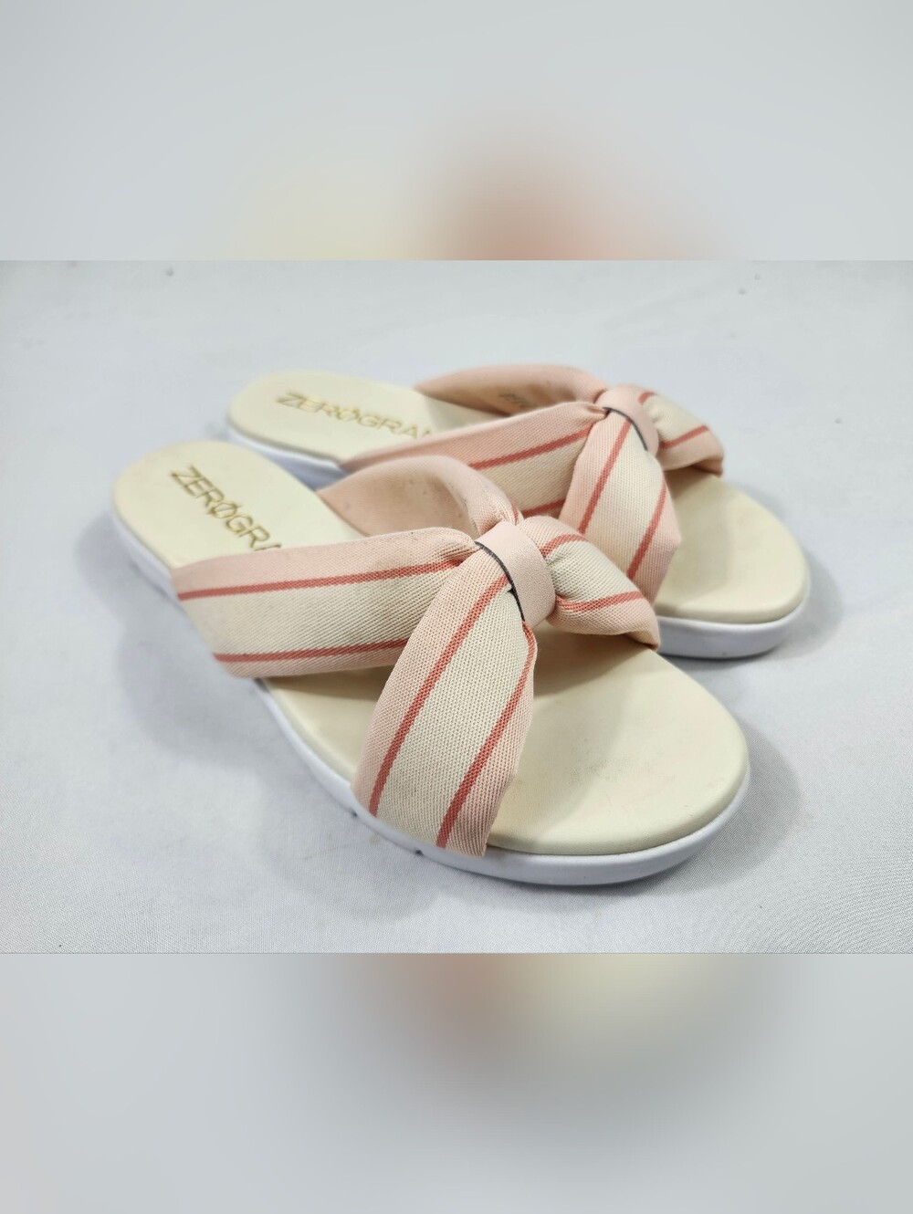 Cole Haan Zero Grand Womens 7 B Peach and Cream Knotted Slide Sandals Flip Flops
